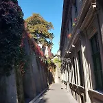 Newly Designed Flat Under Castle Apartament *