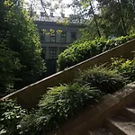 Newly Designed Flat Under Castle * Budapesta