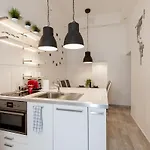 Apartmán Newly Designed Flat Under Castle *