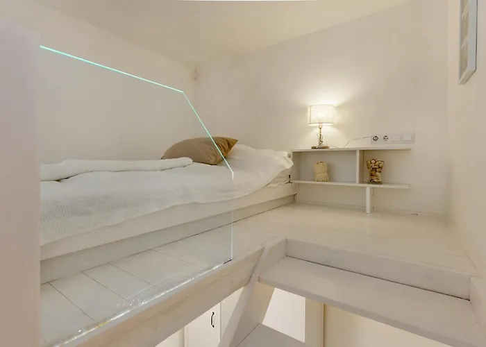 Newly Designed Flat Under Castle Budapeste
