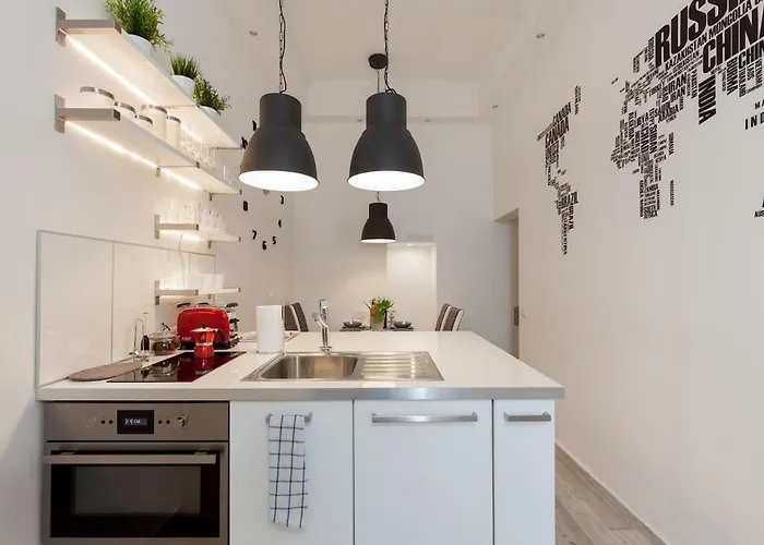 Newly Designed Flat Under Castle * بودابست