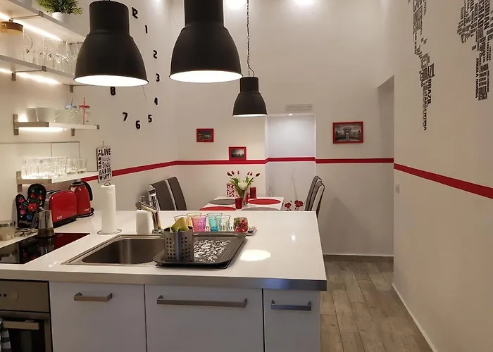 Newly Designed Flat Under Castle Apartamento *