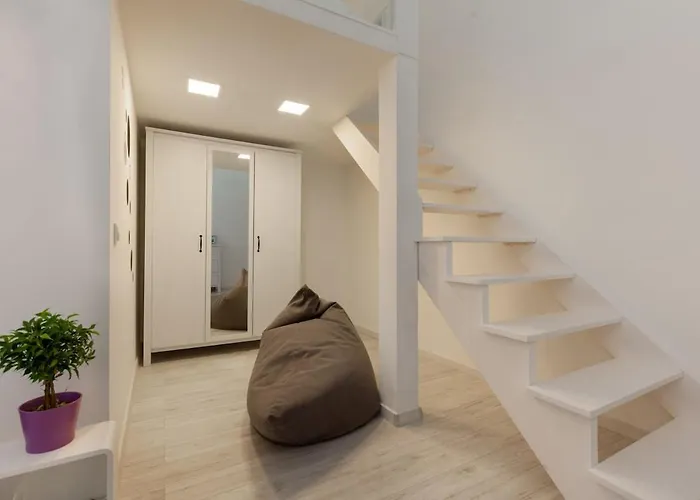 Newly Designed Flat Under Castle *