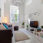Newly Designed Flat Under Castle Βουδαπέστη